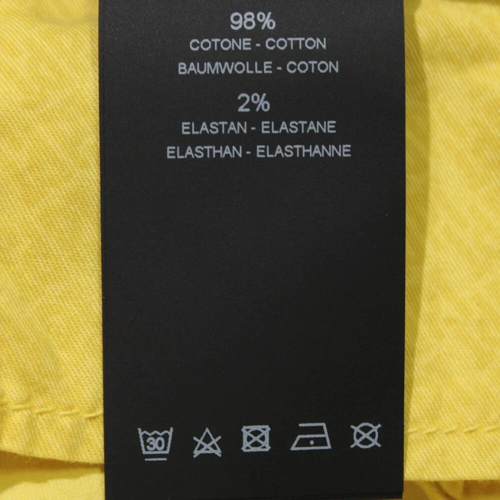 PT Torino NWT Bermuda / Casual Shorts Size 50 (34 US) Solid Yellow Cotton Blend